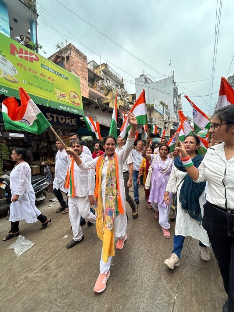 तिरंगा हमारी पहचान और हमारी शान है : प्रियल भारद्वाज
