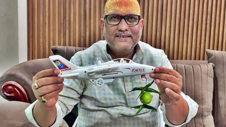 राफेल के ऊपर से ”नींबू-मिर्च” कब हटाएगी सरकार, कब होगी पहलगाम हमले के खिलाफ ठोस कार्रवाई: अजय राय