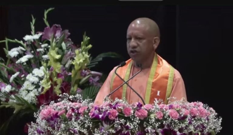 कोविड-19 महामारी की जांच में आईवीआरआई ने महत्वपूर्ण भूमिका निभाई : योगी आदित्यनाथ